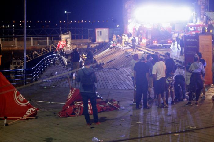 El presidente del Puerto de Vigo apunta a un "fallo estructural" como posible causa del desplome de la pasarela
