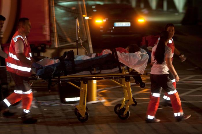 Al menos 313 heridos, cinco de ellos graves, tras el hundimiento de un muelle en Vigo