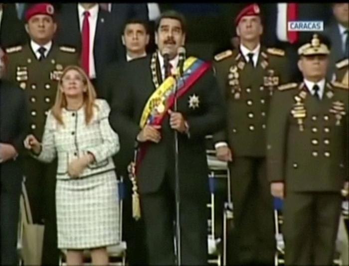 Maduro sale ileso tras un atentado con drones en Caracas