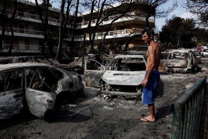 Grecia recibe ofertas de ayuda y llamadas de solidaridad de toda Europa