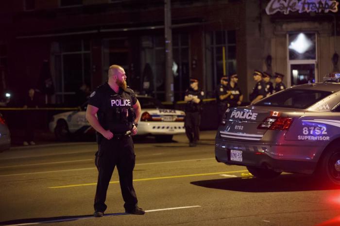Tres muertos por un tiroteo en Toronto