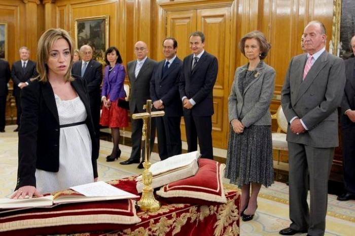 Zapatero, "desolado" por la muerte de su "compañera y amiga" Carme Chacón