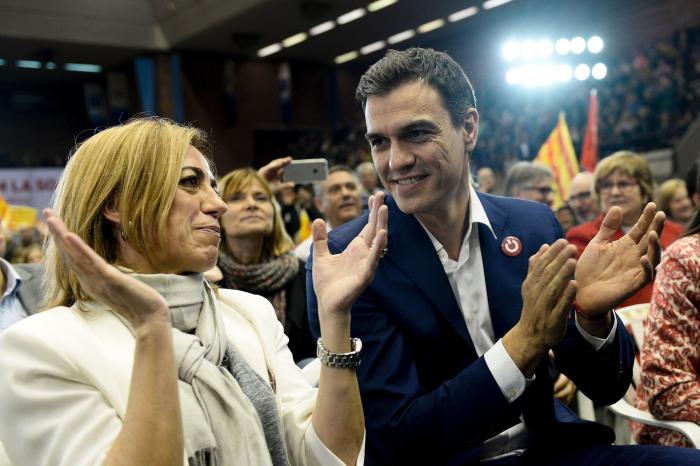 Zapatero, "desolado" por la muerte de su "compañera y amiga" Carme Chacón