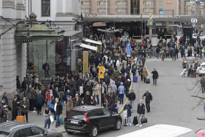 La Policía difunde la imagen de un sospechoso tras el ataque de Estocolmo