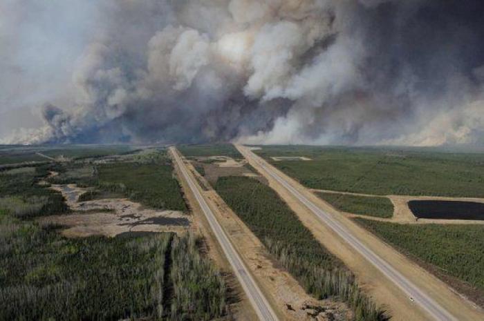 El gran incendio de Canadá, en imágenes