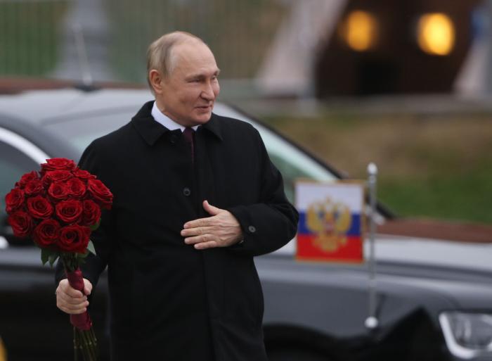 El Gobierno ruso dimite en bloque tras las artimañas de Putin para ganar más poder
