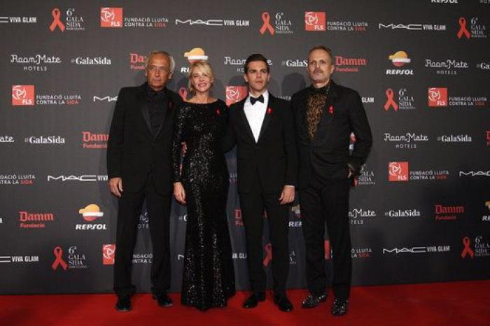 La gala Sida 2015 reúne a cientos de famosos en Barcelona y logra recaudar más de 800.000 euros