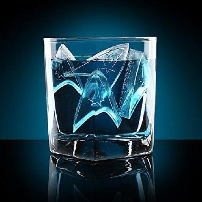 Tu copa será más divertida con estos cubitos de hielo (FOTOS)