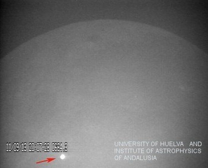 El mayor impacto de roca registrado en la Luna creó un cráter de 40 metros de diámetro (VÍDEO, FOTOS)