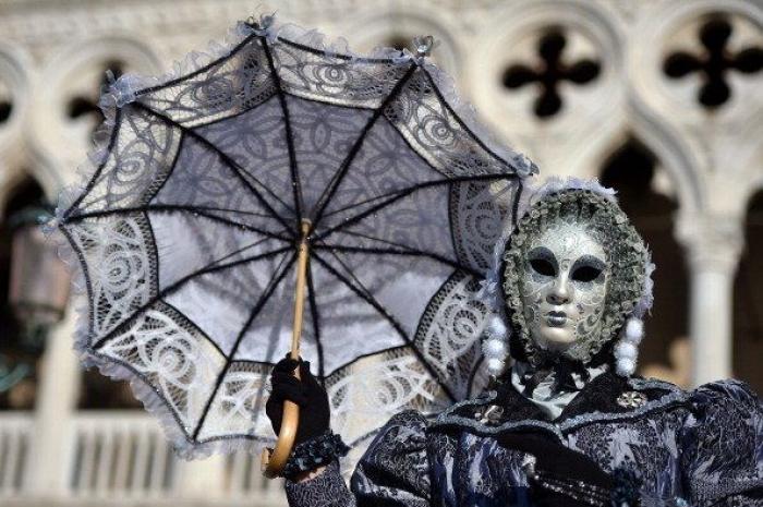 Monstruos y máscaras en el Carnaval de Venecia de 2014 (FOTOS)