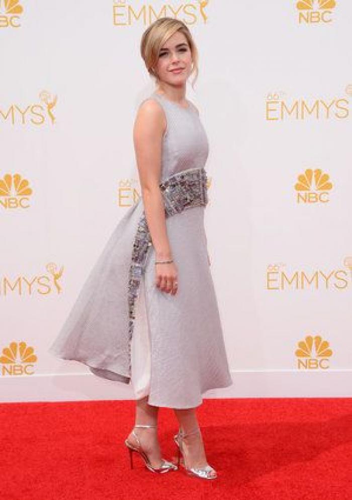 Emmy 2014: el beso de Bryan Cranston a Julia Louis-Dreyfus (GIFS)