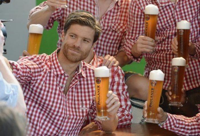 Así de bien se lo pasa Xabi Alonso en Alemania (FOTOS)
