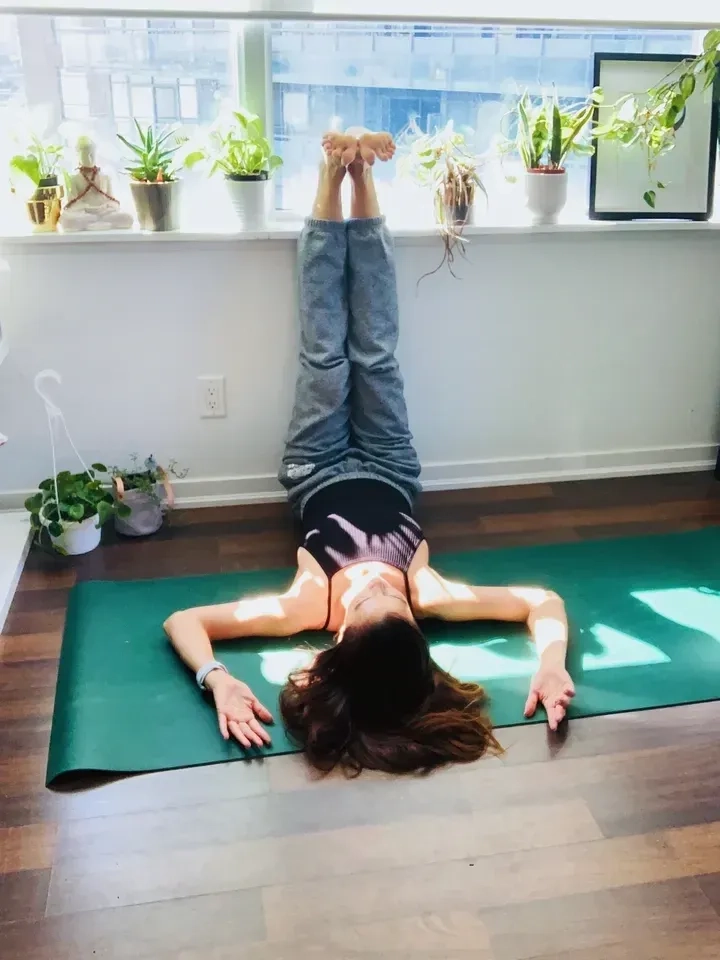 10 FORMAS de Usar los BLOQUES de Yoga Fácilmente en tus Posturas