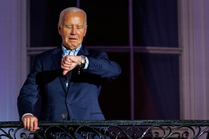 noticiaspuertosantacruz.com.ar - Imagen extraida de: https://www.huffingtonpost.es//opinion/biden-dia-mas-aislado-y-covid.html