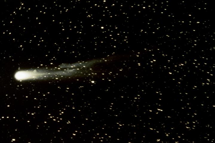 cometa halley de la tierra 1986