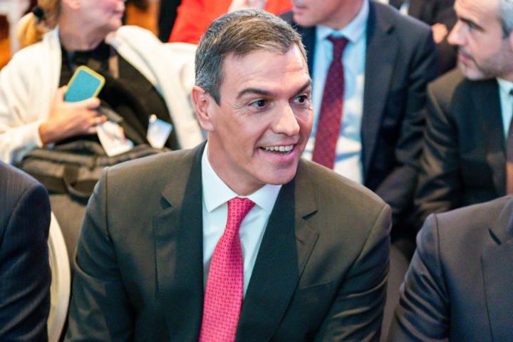 Pedro Sánchez pide el final del «capitalismo de amiguetes» del PP