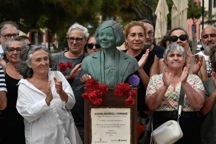 noticiaspuertosantacruz.com.ar - Imagen extraida de: https://www.huffingtonpost.es//politica/el-gobierno-lleva-fiscalia-presidente-parlamento-balear-romper-foto-victimas-franquismo.html