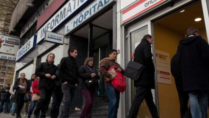 Así será la última EPA de 2012, según AFI: tasa de paro del 26,1% y seis millones de desempleados