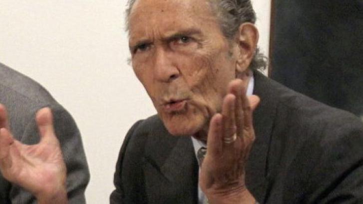 Antonio Gala dice que las manifestaciones no sirven