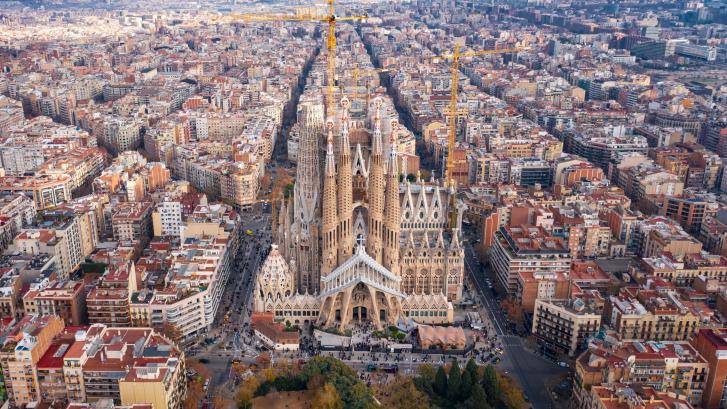 Barcelona, capital del mundo editorial en español, en Buenos Aires, capital de las librerías