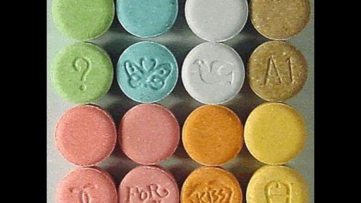 Australia, primer país que aprueba el consumo de drogas psicodélicas: éxtasis y hongos alucinógenos