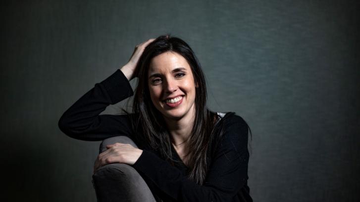Iglesias usa siete palabras y un emoticono para defender a Irene Montero del ataque machista de Vox