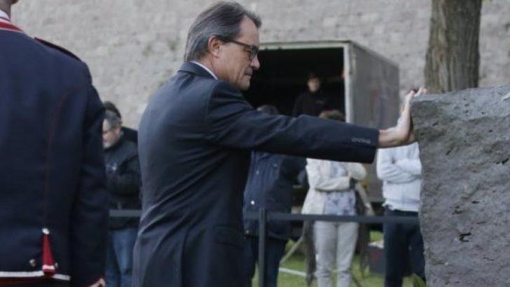Artur Mas homenajea a Companys antes de declarar como imputado por el 9N
