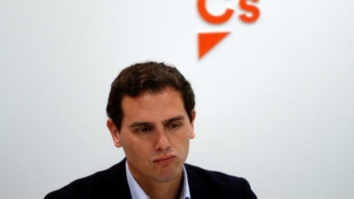Rivera dice que Macron apoya los pactos de Cs en España y Francia lo niega