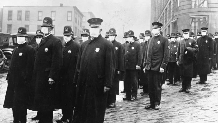 La historia de la 'gripe española', el virus que marcó a la humanidad