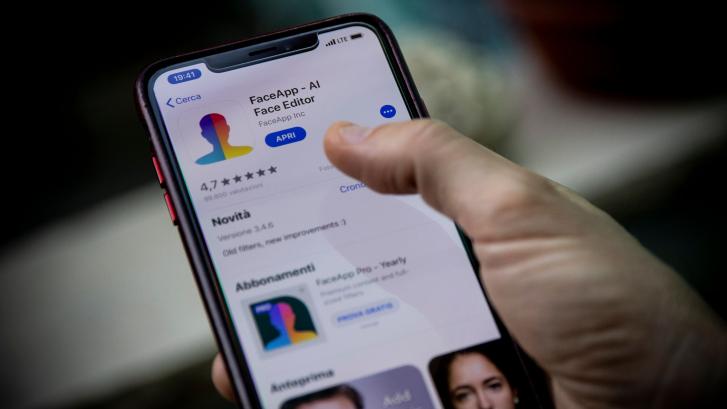 FaceAPP y 'El traje nuevo del emperador'