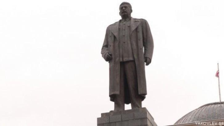 Georgia vuelve a levantar un monumento a Stalin