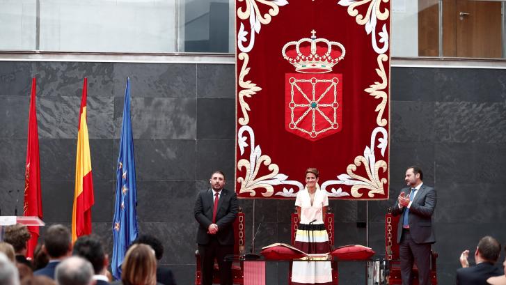 Chivite toma posesión como novena presidenta del Gobierno de Navarra