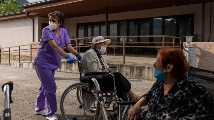 Cada día mueren 106 personas en España esperando ayudas de dependencia