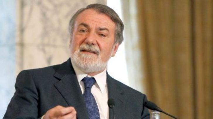 Mayor Oreja renuncia a repetir como cabeza de lista del PP en las elecciones europeas