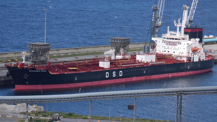 Un barco atracado en Bilbao, en cuarentena por sospecha de la variante india