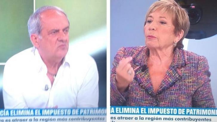 Celia Villalobos carga en directo contra 
