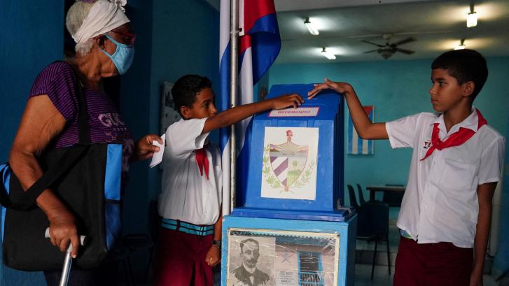 La abstención marca el referéndum del matrimonio homosexual en Cuba