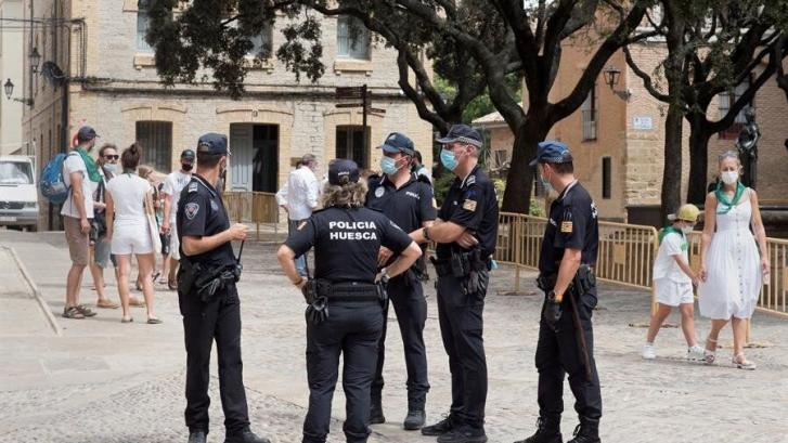 Las malas conductas no cesan en plena ola de rebrotes en España
