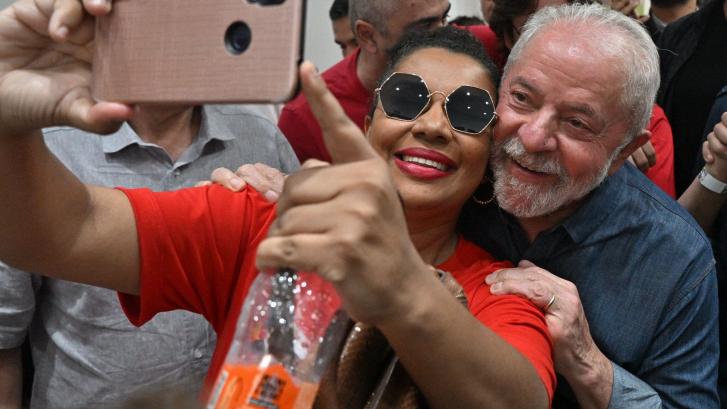 Elecciones en Brasil: la justicia veta un vídeo de Lula en el que acusa a Bolsonaro de canibalismo