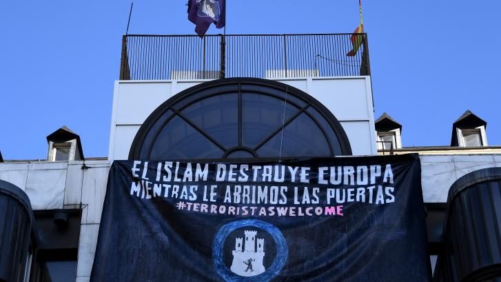 Arranca el juicio a los neonazis de Hogar Social acusados de atacar la mezquita de la M-30