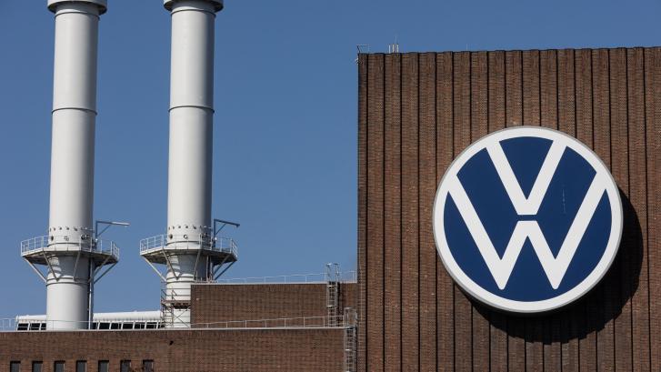 Industria amplía las ayudas del PERTE VEC para salvar la gigafactoría de Volkswagen en Sagunto (Valencia)