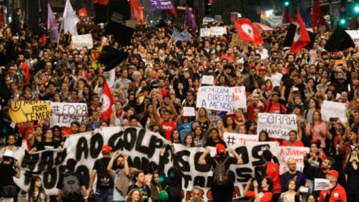 La crisis de Brasil refleja el fin de la democracia representativa en occidente