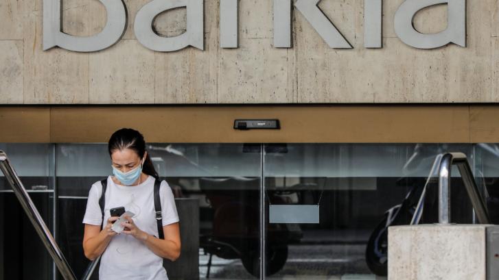 Coronavirus, crisis y digitalización: las razones detrás de la fusión entre CaixaBank y Bankia
