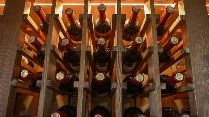 Roban 132 botellas de vino valoradas en 200.000 euros del restaurante Coque en Madrid