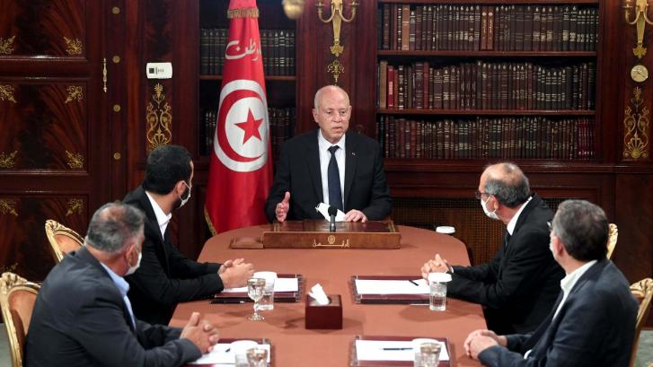 El partido islamista de Túnez cede a la celebración de elecciones para evitar un régimen autocrático