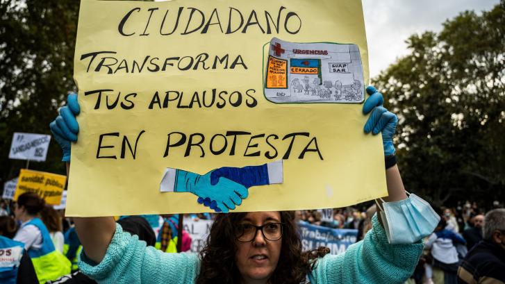 Por qué sanitarios y pacientes llaman a manifestarse este domingo en Madrid