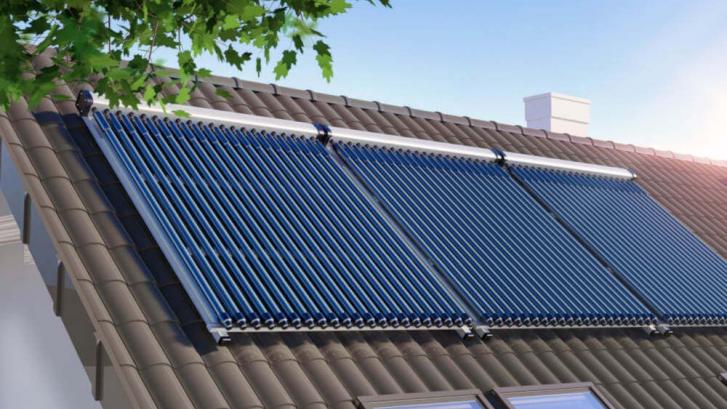 El sistema de placas solares en tu balcón: cuánto cuesta instalar esta revolucionaria apuesta verde