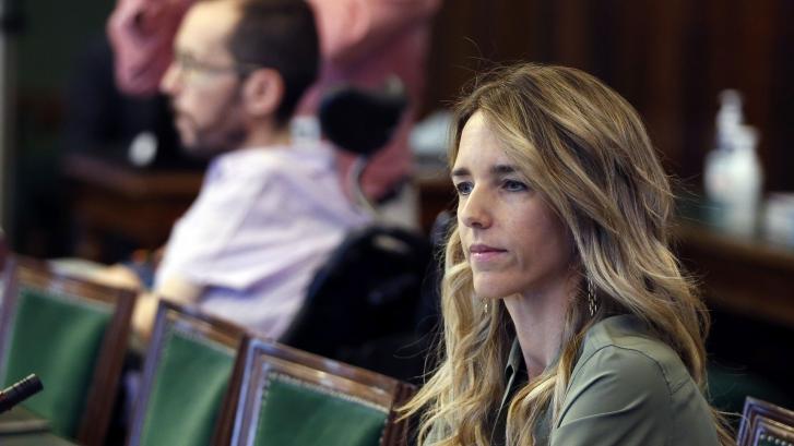 Álvarez de Toledo crea gran impacto en Twitter con su respuesta a Esperanza Aguirre