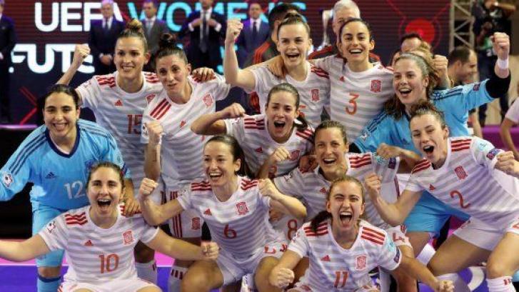 La selección de fútbol sala femenino hace historia al ganar la Copa de Europa
