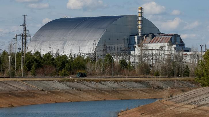 Ucrania asegura que las fuerzas rusas robaron material radiactivo de Chernóbil 